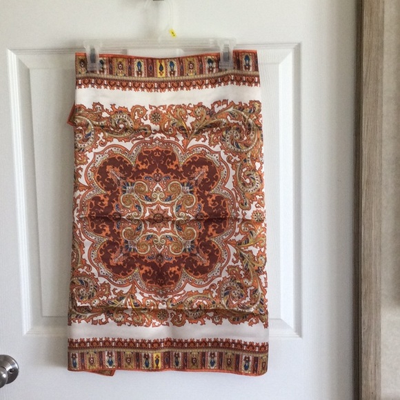 Accessories - Beautiful Scarf